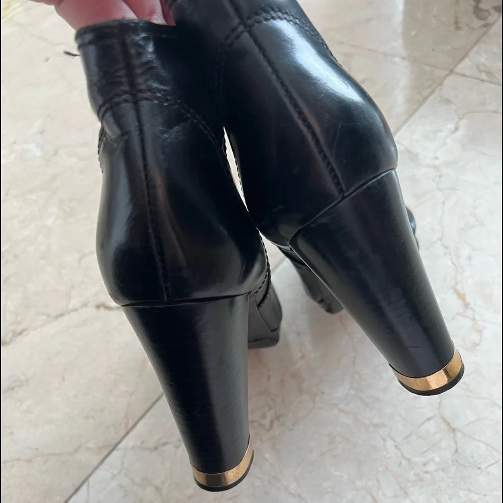 Tory Burch Leather Boots Size 7.5 M